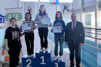 Qusarda balaca üzgüçülər güclərini sınayıblar