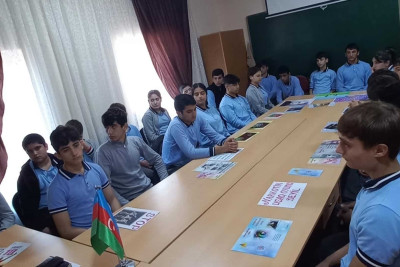 Quba: polis əməkdaşları məktəblilərə narkomaniyanın fəsadlarından danışıblar