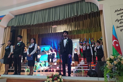 Qusar: “Böyük ömrün dastanı” tamaşası təqdim edilib
