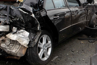 Quba: “Opel” “Mercedes”lə toqquşub