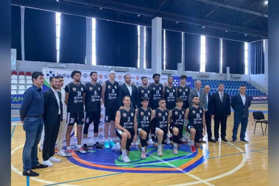 Basketbol: Xaçmazın komandası yoldaşlıq oyunu keçirib