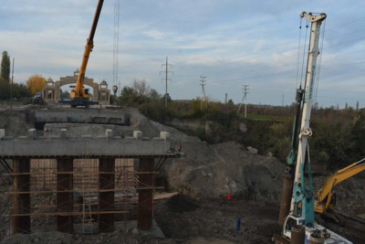 Xaçmazda yeni tikilən körpü yaxın zamanda hazır olacaq