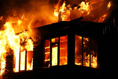 Xaçmaz: Hacıisaoba kəndində birmərtəbəli evdə yanğın baş verib