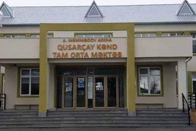 Xaçmaz: şagirdlər yeni təhsil ocağında donurlar