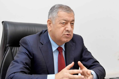 Vahid Əhmədovun səhhətindən danışılıb
