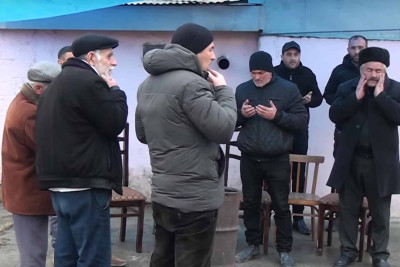 VİDEO - Qubada anasını öldürən “psixdi”