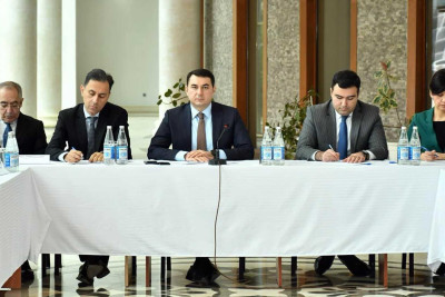 Qusar: teatr nümayəndələri Mədəniyyət naziri ilə görüş keçiriblər