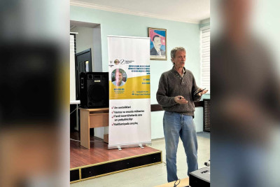 Amerikalı mütəxəssis İsmayıllıda keçirilən konfransda iştirak edib