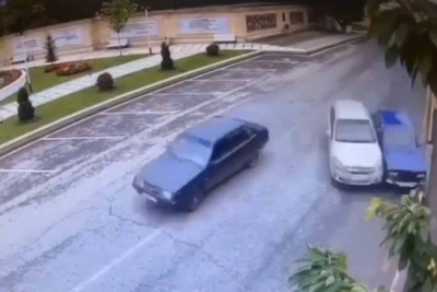Qubada avtomobil sürücüsü dünyasını dəyişib - VİDEO