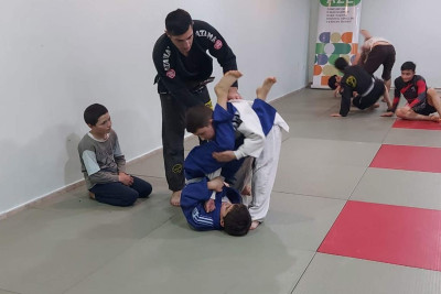 Qusarda idmançılar nümunəvi çıxışlar təqdim ediblər