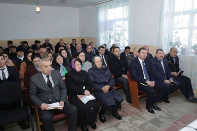 Xaçmaz: İstisu və Vələmir sakinləri icra başçısına müraciət ediblər