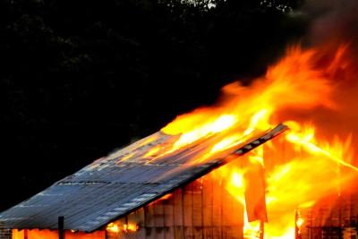 Xaçmazda 3 otaqlı evdə yanğın baş verib