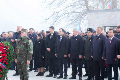 İsmayıllı: Ümumxalq Hüzn Günündə şəhidlər anılıblar
