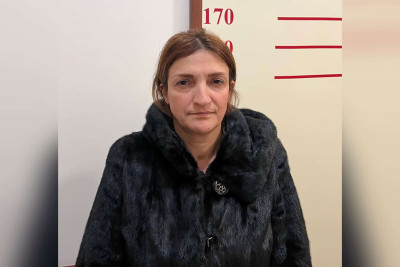 Qubada sakinlərin pulunu mənimsəyən qadın həbs olunub