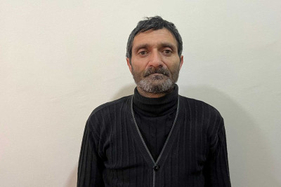 Qusara silah satmağa gələn adam tutulub