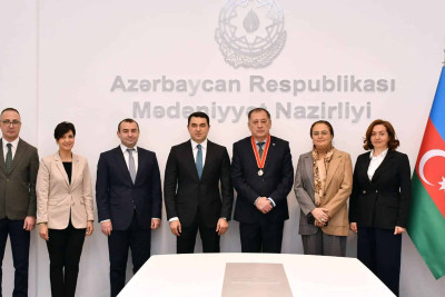 İsmayıllı: şair Baba Vəziroğluna “Şərəf” ordeni təqdim olunub