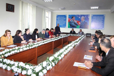 Xaçmaz: təhsil müəssisələrinin direktorları ilə görüş keçirilib