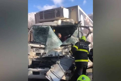 İsmayıllıda iki yük maşını toqquşub