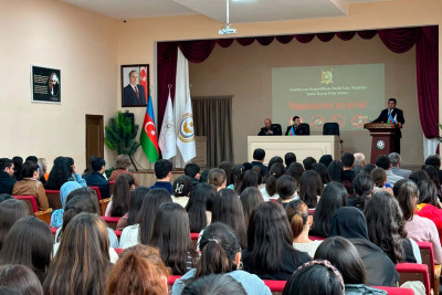 Polis Qubada universitet tələbələri ilə görüşüb
