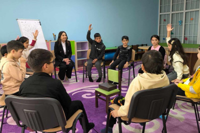 İsmayıllı: yeniyetmələr psixoloqlarla aktual mövzuları müzakirə ediblər