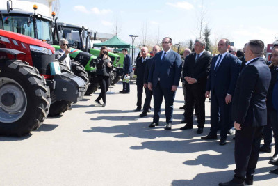 Qubada kənd təsərrüfatı təyinatlı qurğu və avadanlıqlar nümayiş olunub