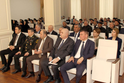 Qusar: Şair Alxasov bayramlar ərəfəsində şəhid ailələri və qazilərlə görüşüb