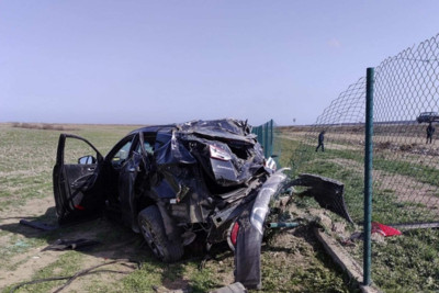 Bakı-Quba yolunda ağır qəza: ana ölüb, körpəsi xəstəxanaya yerləşdirilib