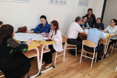 Xaçmaz: Direktor və direktor müavinləri təlimlərə qatılıblar