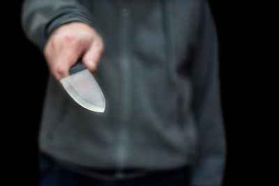 Quba: Həmyaşıdını bıçaqlayan gənc tutulub