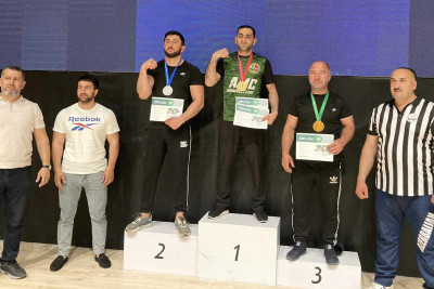 İsmayıllı: İdmançımız qol güləşində 2 medal qazanıb