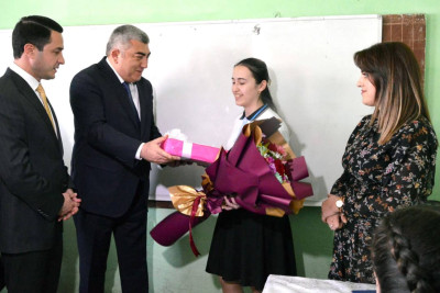 Quba: Ən yüksək bal toplayan məktəbli ilə görüş keçirilib