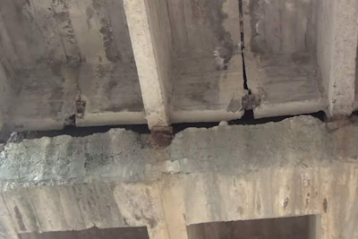 Qubada çox istifadə olunan körpü hər an uça bilər