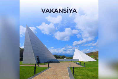 Quba: Memorial kompleks bələdçi axtarışındadır