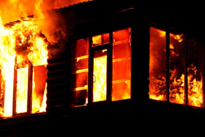 Xaçmaz rayonunda ev yanıb