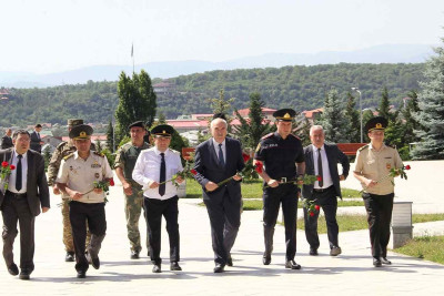 Qusarda Azərbaycan Silahlı Qüvvələrinin yaradılması qeyd olunub