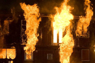 Xaçmazda 5 ailənin yaşadığı ev alışıb