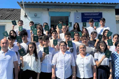 Xaçmaz: Məzunlara attestatlar təqdim edilir