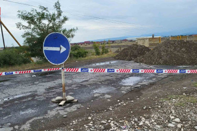 Qusarçayın üzərindəki körpü bağlanıb