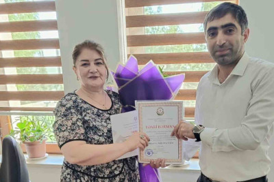 Quba: Muzey əməkdaşı Fəxri Fərmanla təltif edilib