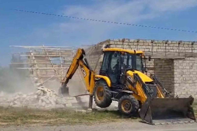 FHN: Qubada qanunsuz tikili sökülüb