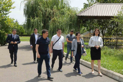 Qubaya Özbəkistandan rəsmi qonaqlar gəliblər