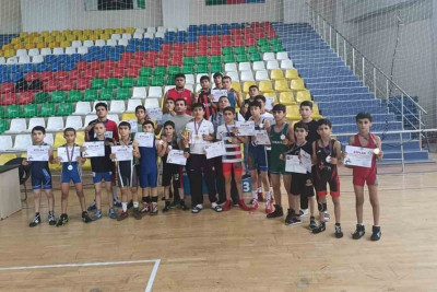 Qusarda yunan-Roma güləşi üzrə yarış keçirilib