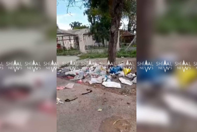 Xudatda körpələr evin yanındakı natəmizlik sakinləri özündən çıxartdı