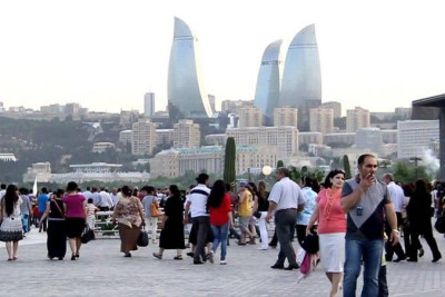 Azərbaycanda bir kişiyə düşən qadınların sayı açıqlanıb
