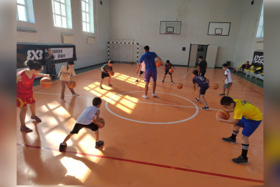 Xaçmazda gənclər basketbolla tanış ediliblər