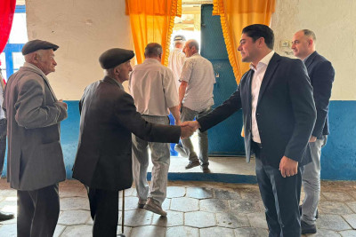 Qusar: Deputatlığa namizəd olan Ayaz Hüseynov seçicilərlə görüş keçirib