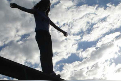 Dəmiryolu vağzalında intihara cəhd