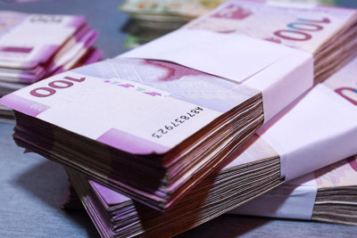 Bu şəxslərin maaşı artıb
