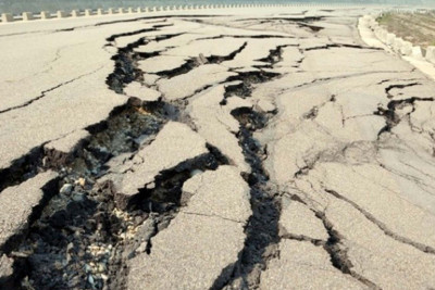 Bakı-Şamaxı yolunda sürüşmə ehtimalı var