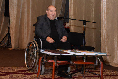 Əməkdar elm xadimi Nizaməddin Şəmsizadənin yubileyi qeyd edilib